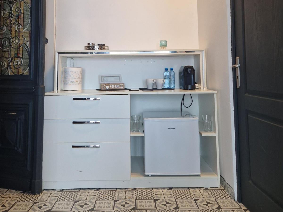Boheme Cismigiu Studio Bukares Bagian luar foto